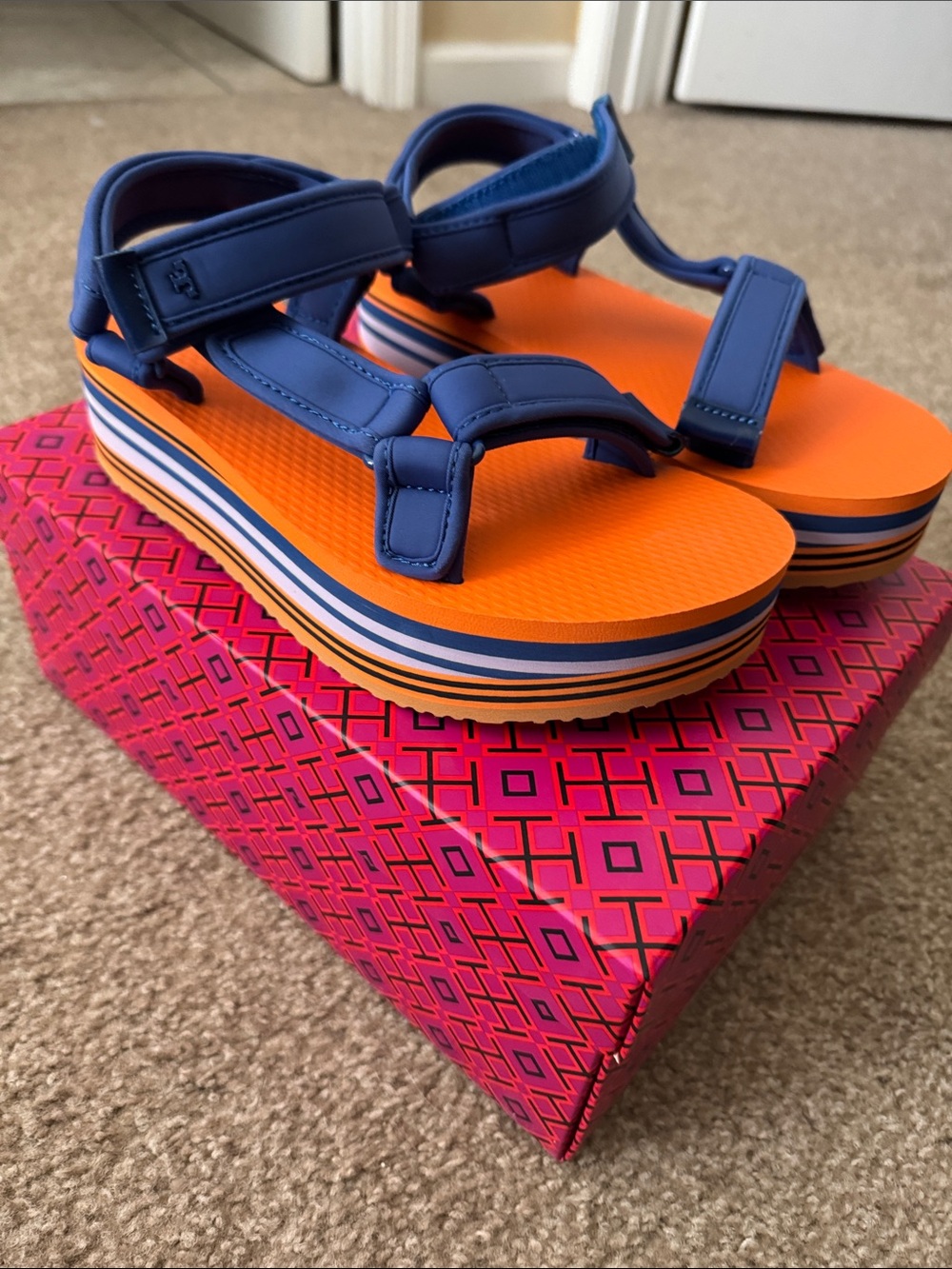 NEW Tory Burch Sport Eva Sandals, size 8